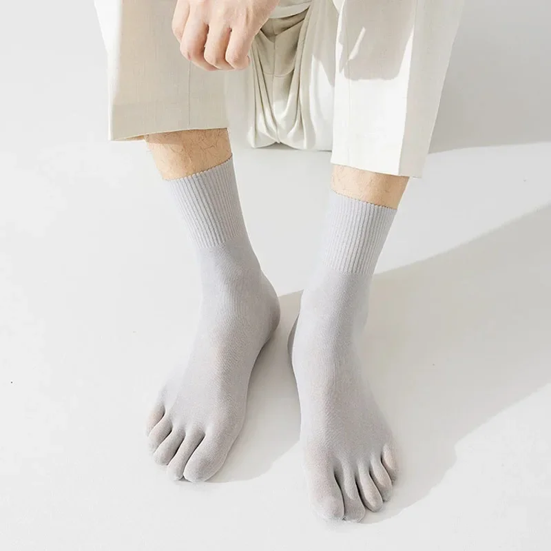 4 Pairs Summer Thin Five Finger Socks Silk Men Breathable Simple Solid Cool Ttranslucent Elastic Sweat-Absorbing Toe Short Socks view 2