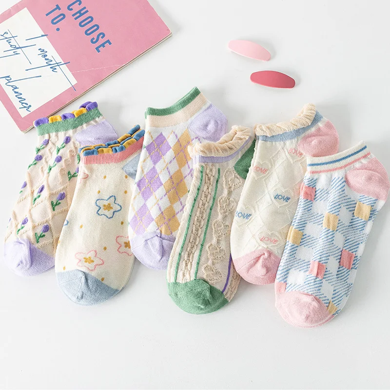 Floral Embroidery Letter Plaid Kawaii Cute Short Socks New Fashion 2022 Woman Socks Summer Women Cotton Low Cut Ankle Boat Socks