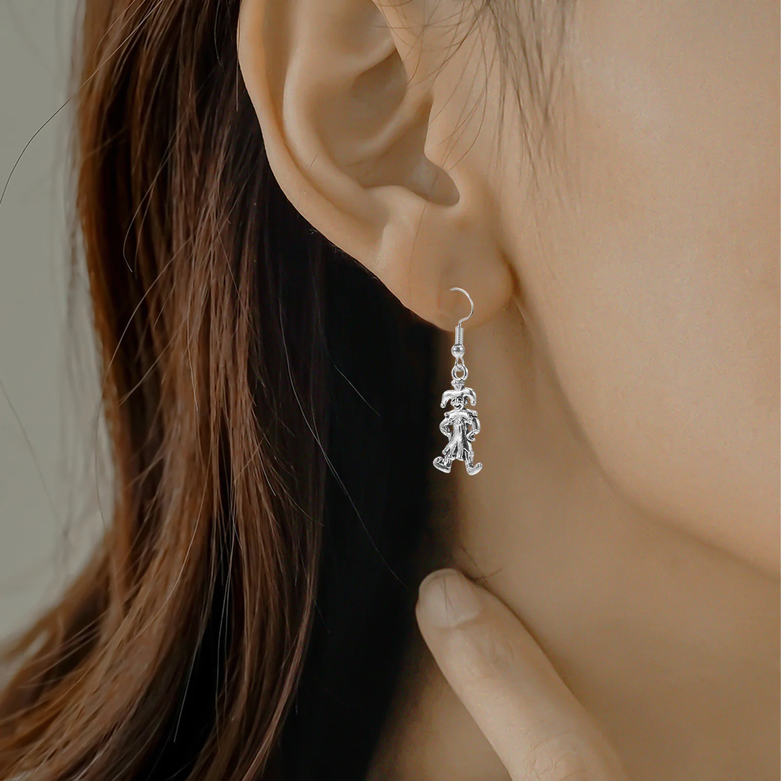 

4Pairs Clown Earrings Dangle Earrings Costume Accessories for Carnival Halloween Party