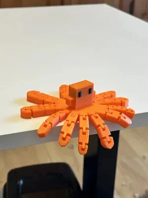 Claude Moveable Octopus Stress Relief Toy Multi-segmented Tentacles Geeks Desk Decoration PVC Material Static Model Collectible