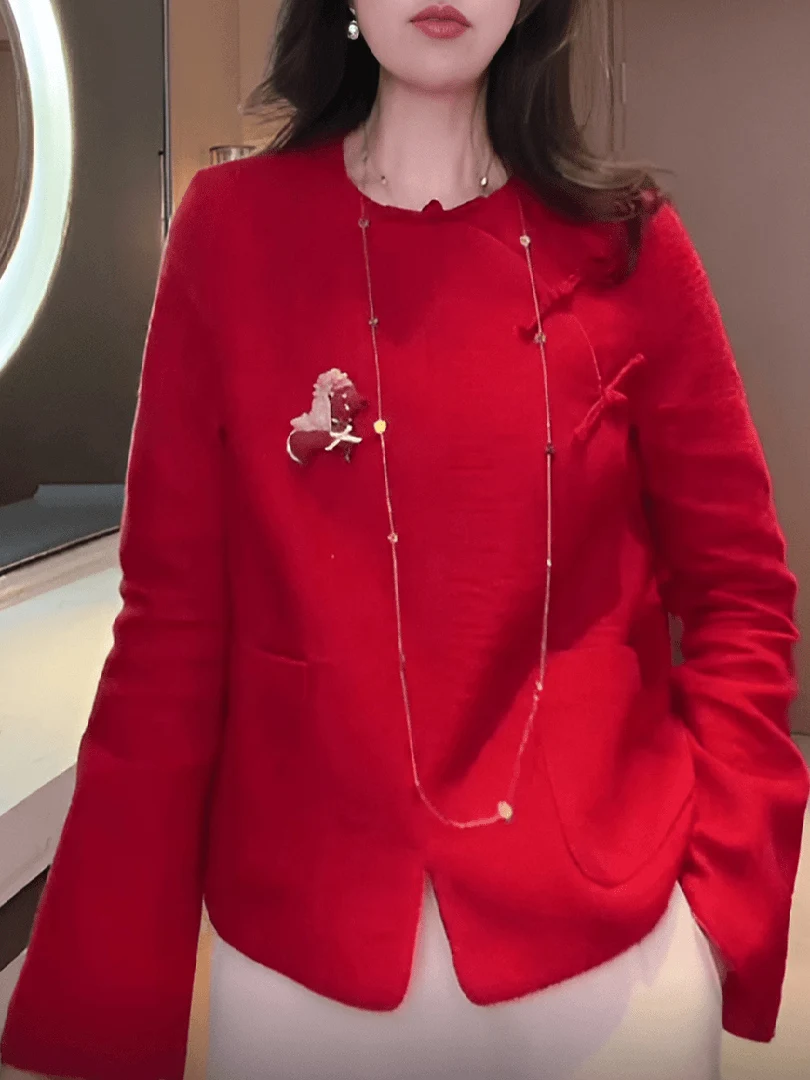 

Красный китайский женский зимний новый высококачественный топ в стиле ретро с косым воротником и пуговицами, длинный топ Sve Base irt