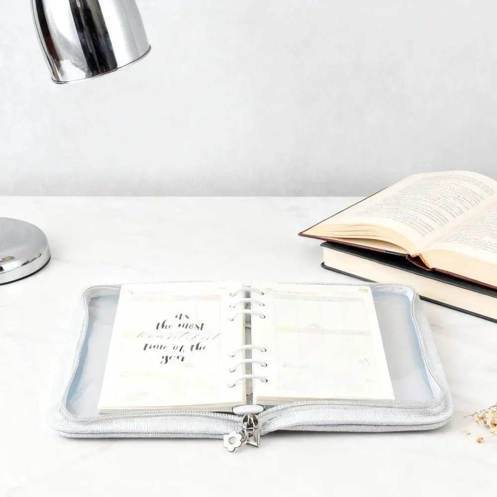 

Sparkle Powder A5 Loose Leaf Binder Transparent Design Ring Binder Photo Card Collection Book Refillable Transparent Card Album