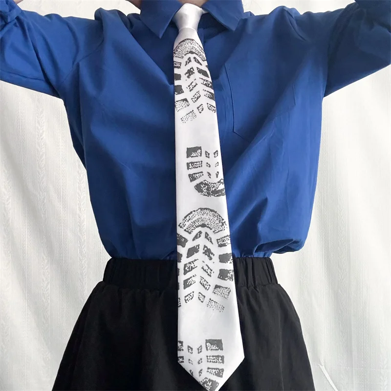corbata-de-moda-y2k-con-estampado-grunge-y-patron-de-marca-de-zapatilla-atada-a-mano-estilo-punk-accesorio-para-camisa-de-streetwear
