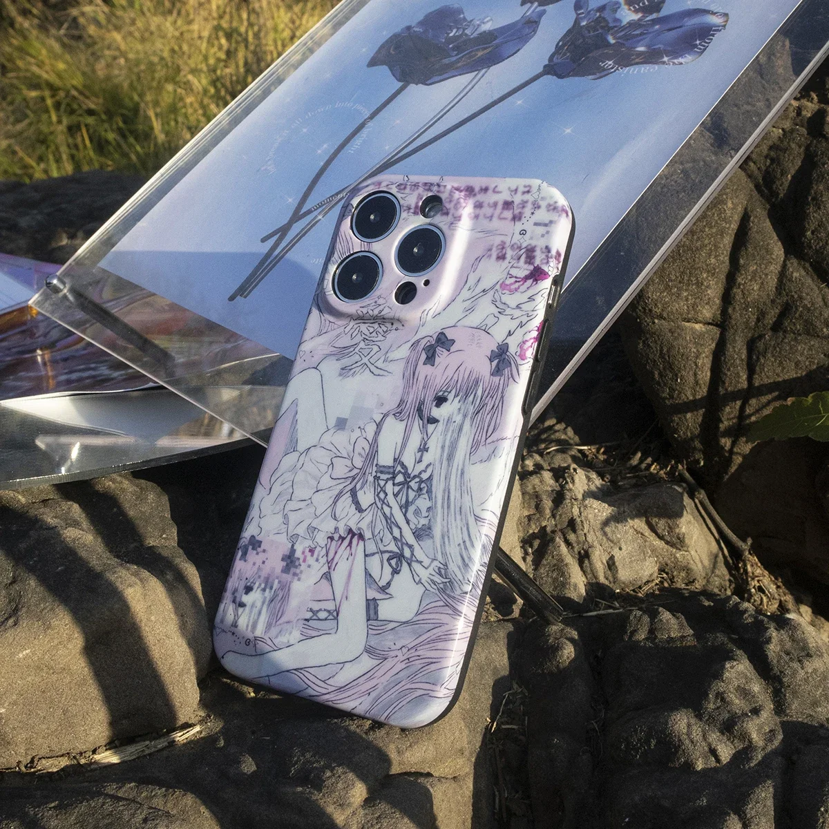 Grotesco graffiti abstrato sonho nicho arte capa de telefone móvel é adequado para iPhone16 personalidade 15proMax rosa 13/12 all-inclu