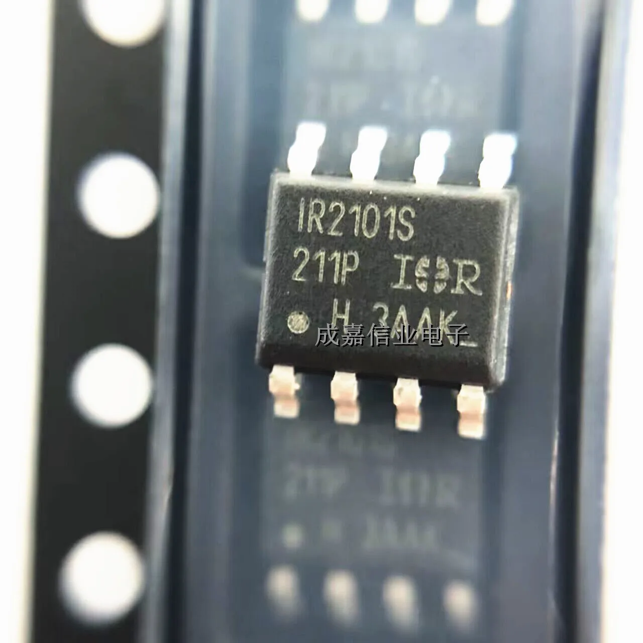 10pcs/Lot IR2101STRPBF SOP-8 IR2101S Gate Drivers HI LO SIDE DRVR 600V 130mA 50ns Operating Temperature:- 40 C-+ 125 C