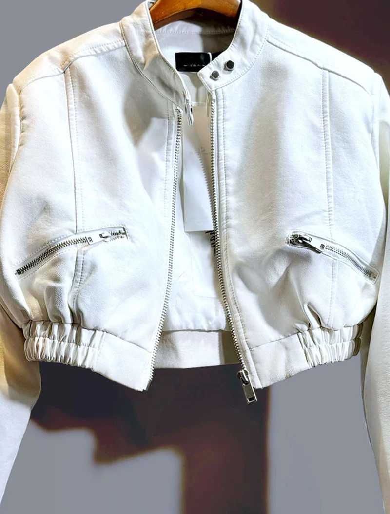 Chic Black Women Cropped Moto Jacket Zip Up Crew Neck Pockets Coat Faux Leather High Street Y2K Streetwear Winter Outwear Top