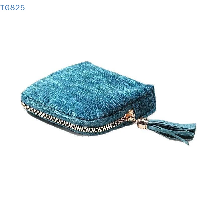 ANSoft Velvet Jewelry Pouch Multiple Inner Compartments Tassel Zipper For Travel Daily Use Storing Rings Earrings Necklaces