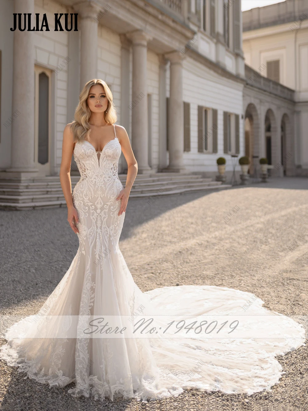 Julia Kui Custom Made Perline Perle Cinghie per spaghetti Abito da sposa a sirena Appliques Pizzo Vestido De Noiva Tromba Abiti da sposa