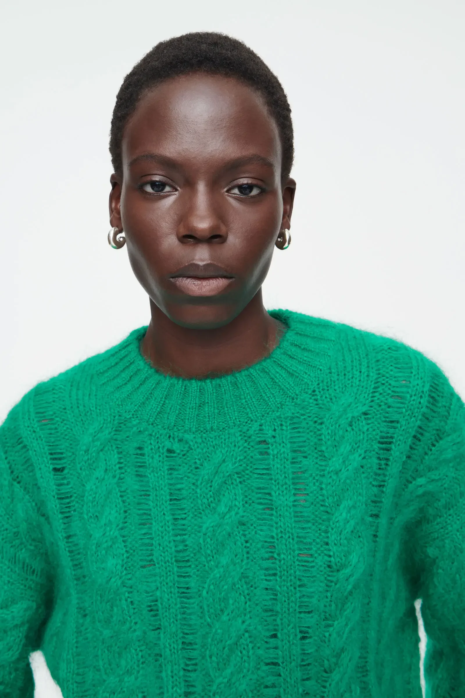 XIMIAN APPAREL 2026 YAZHIMEI spring new style of Women's casual green mohair blend twist knit sweater view 4