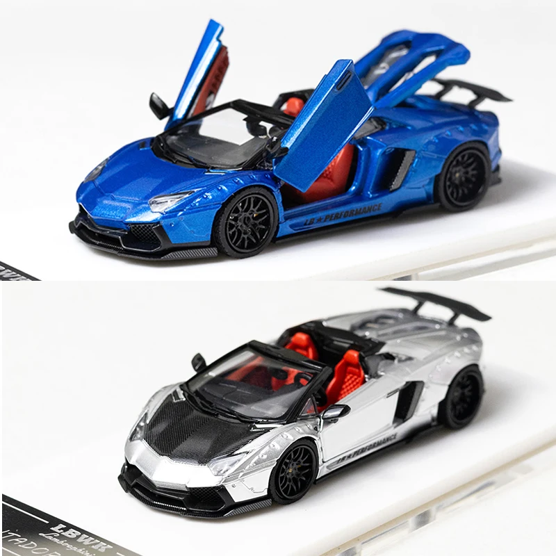 Rhino Model RM 1:64 LP720-4 Maverick LP700 model mobil die-cast.