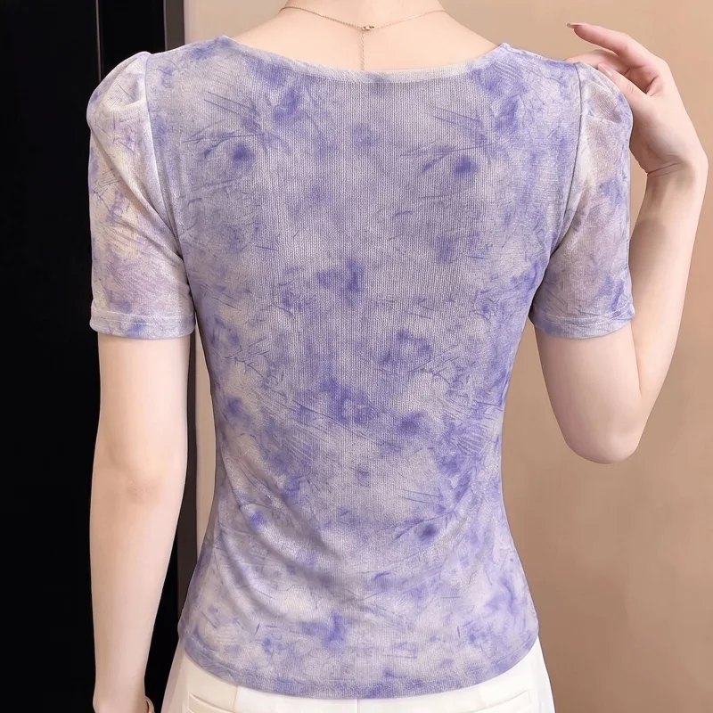 New Fashion Mesh Tie Dye V Neck Tops Women Summer Short Sleeve Designer Irregular Hem Pleated Slim T-shirt Elegant Ladies Tee