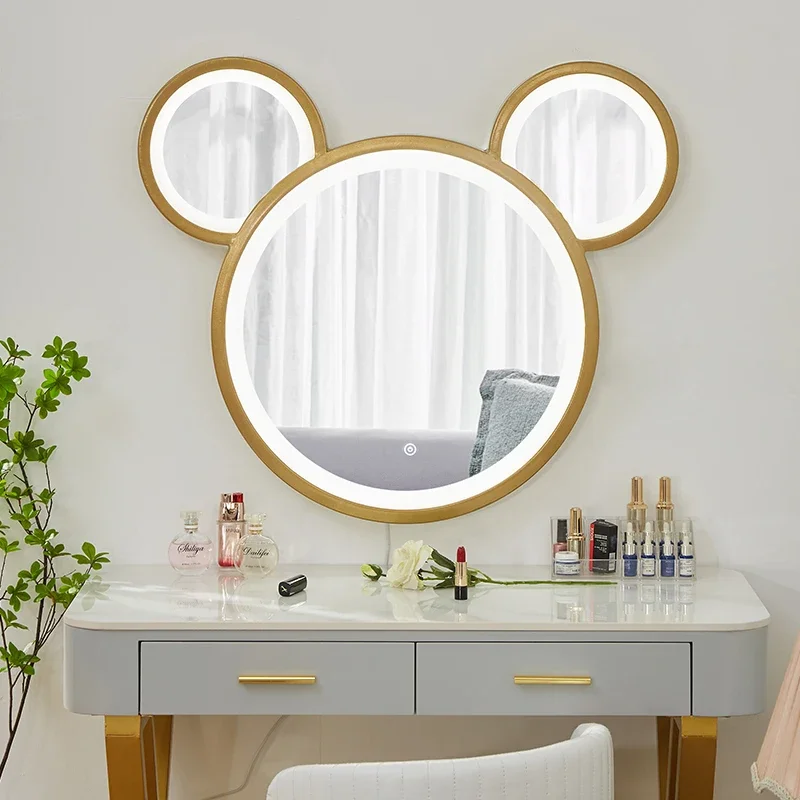 Wall Hanging Mirror Accent Luxury Design  Fashion Unique Clear Beauty Mirror Room Decor  Wand  Furniture