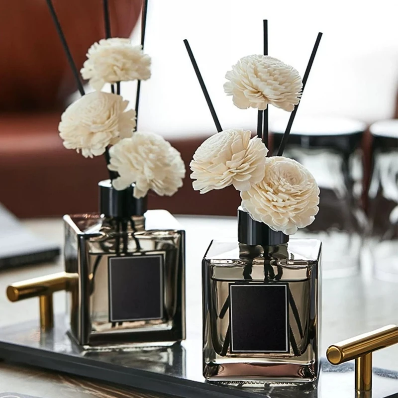 Reed Diffuser Dried Flowers Fragrance Flameless Aromatherapy Essential Oil Odor Removal Home Fragrance Ornament Square Bottle