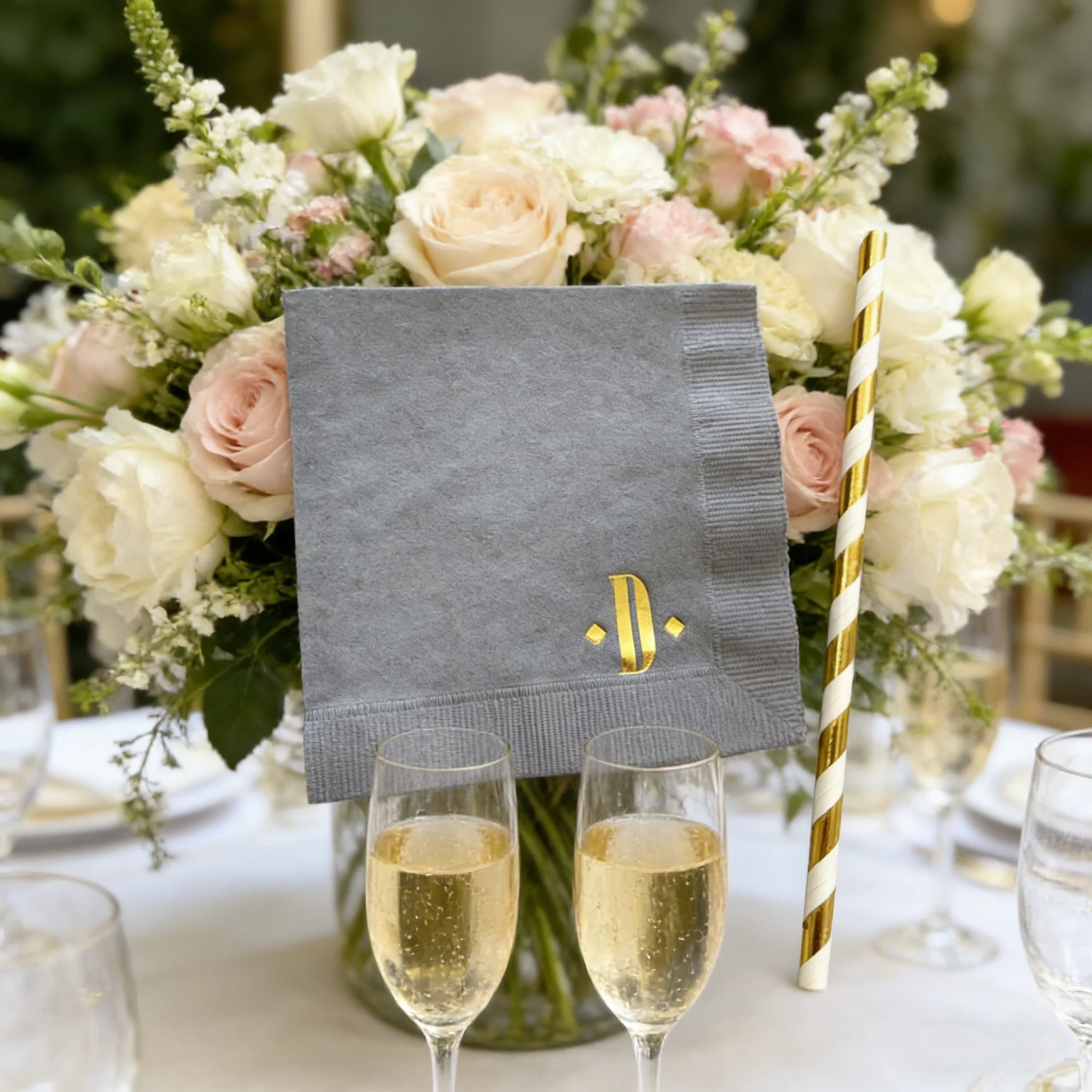 

50 шт. персонализированных салфеток с монограммой и алмазным узором для свадебных торжеств, доступны все размеры