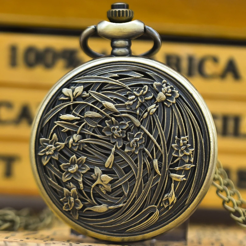 Vintage Bronze Clamshell Fashion Creative Flower Relief Girl Student Gift Quartz Necklace Pocket Watch