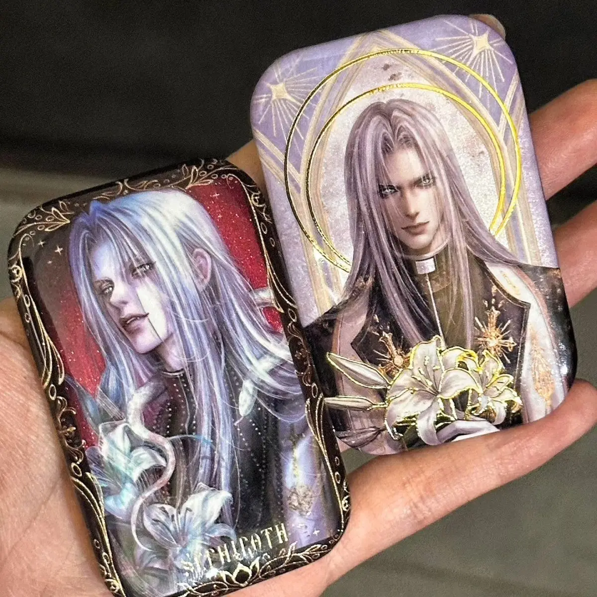 

Аниме Sephiroth Cloud Strife значок брошь на булавке одежда украшение для рюкзака лацкан персонализированная нагрудная бирка