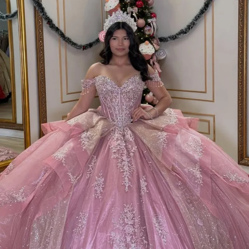 

Shiny Pink Quinceanera Dresses Off the Shoulder Glitter Crystal Decal Layering Long tail Bow Vestido 15 Quinceanera Customized