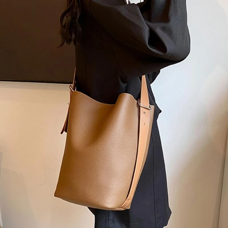 

E8FB Sophisticated Bucket Handbag Shoulder Bags Large Capacity Underarm Bag for Women