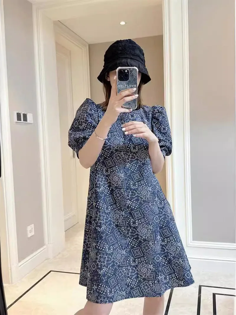 

Retro printed bubble sleeve dress for women's summer 2024 new design with a sense of and slimming effect round neck dress 2WK7