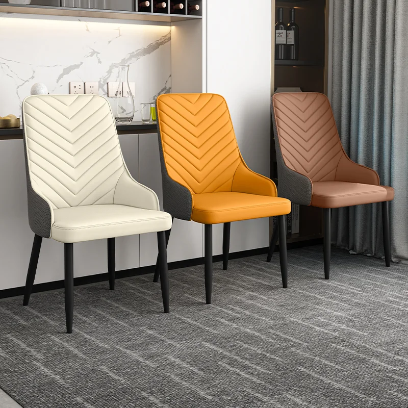 P13Italian الجلود الفن المنزل الحد الأدنى كرسي طعام فاخر الإنترنت المشاهير الحديثة بسيطة طاولة طعام التفاوض الإيطالية تشا