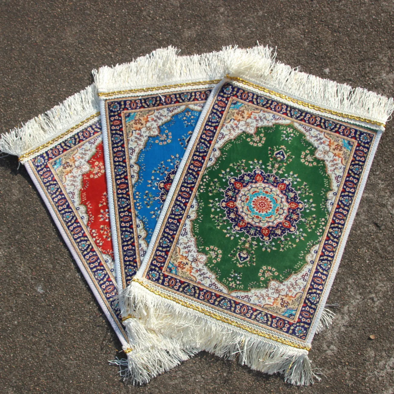 Small Portable Prayer Rug, Kneeling Poly Mat, Muslim Islam Embroidery Carpet, Carpet Blanket, 35cm x 40cm