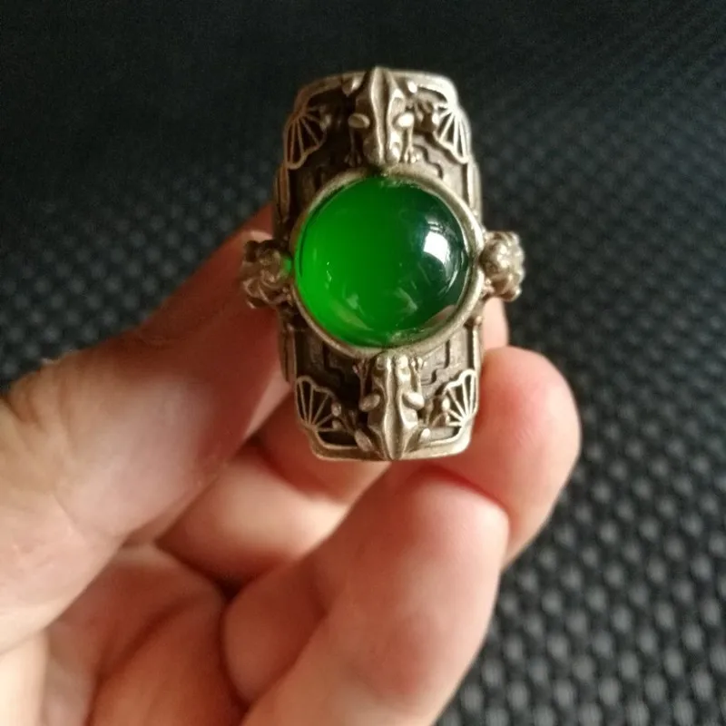 Antique Vintage Inlaid With Green Chalcedony And Agate, Miao Silver Adjustable Ring