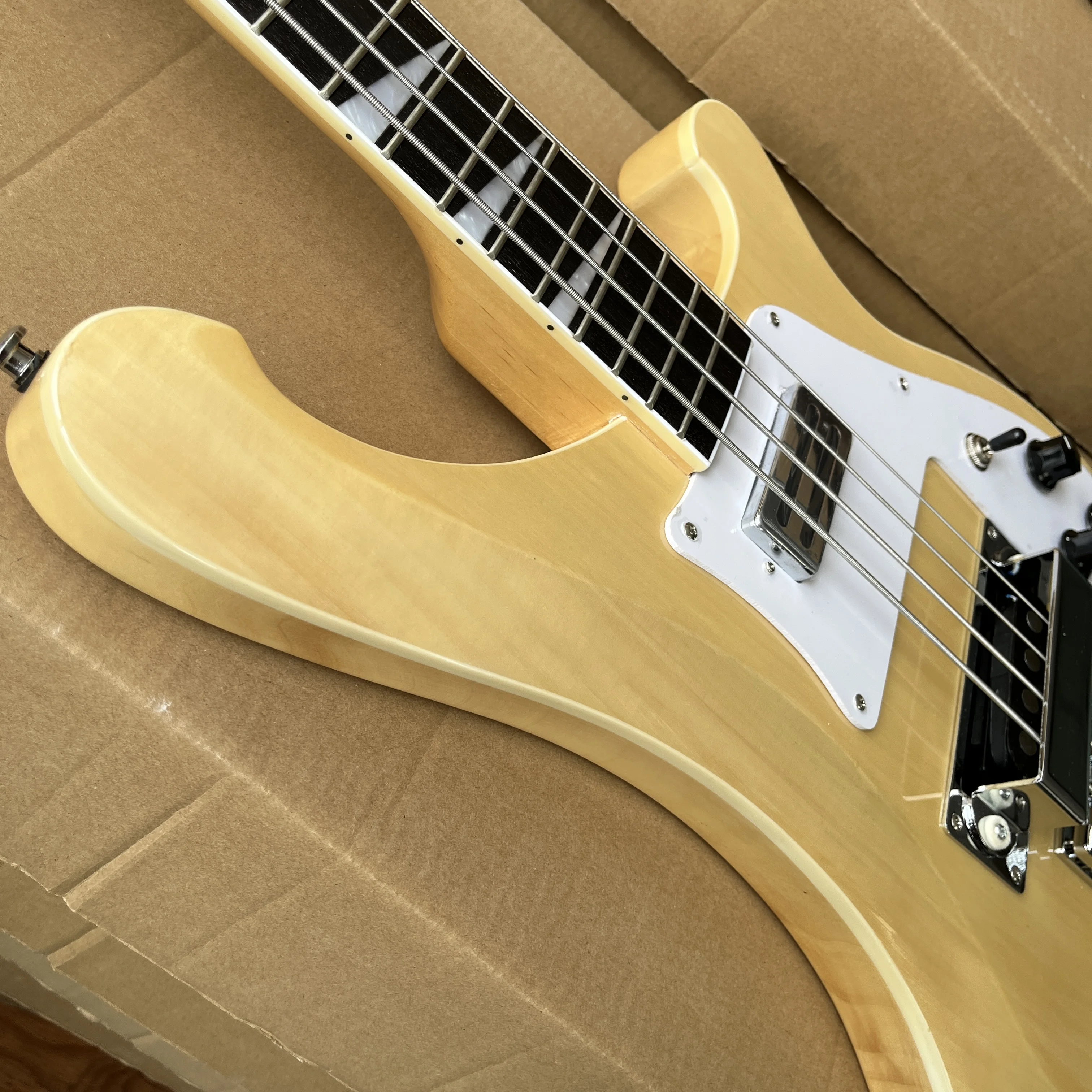 جيتار كهربائي BASS مكون من 4 أوتار بلون خشبي أبيض بيكجوارد برقبة من خشب القيقب شحن مجاني من الولايات المتحدة #6
