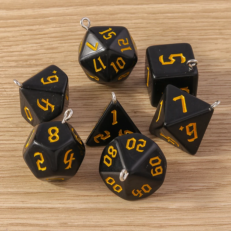 7 Stück gemischte bunte Harz-Spielwürfel-Anhänger für die Schmuckherstellung, Ohrringe, Halsketten, Schlüsselanhänger, DIY-Bastelzubehör – Detail 7