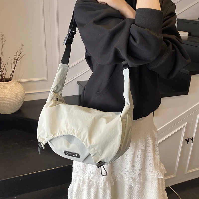 

​​2025 Simple Casual Dumpling Bag Women Fashion Sporty Crossbody Shoulder Bag Large Capacity Commuter Riding Bag​
