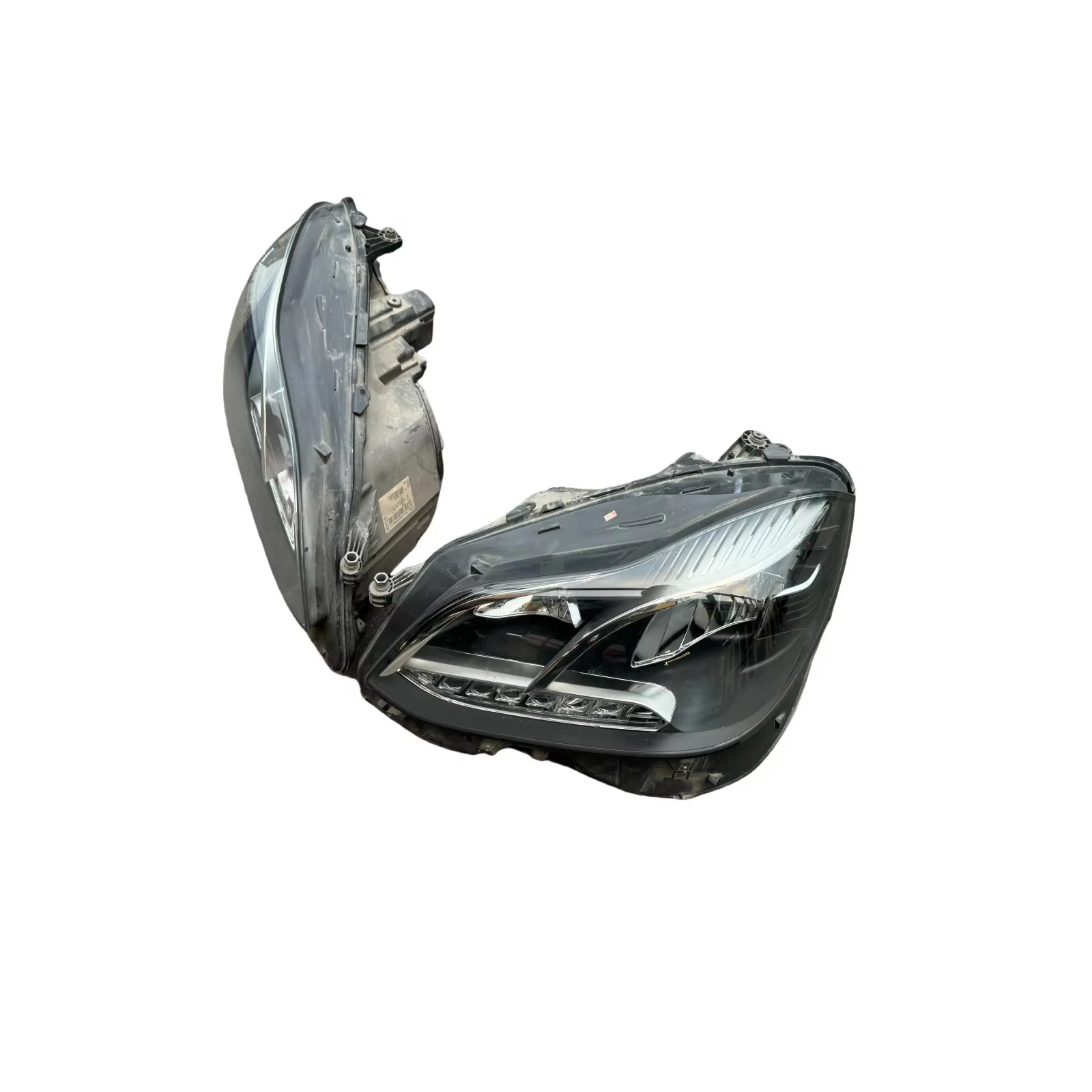 New High Quality E SeriesW212front Left and Right LED Headlights Daily Running Light High Light Distance Light