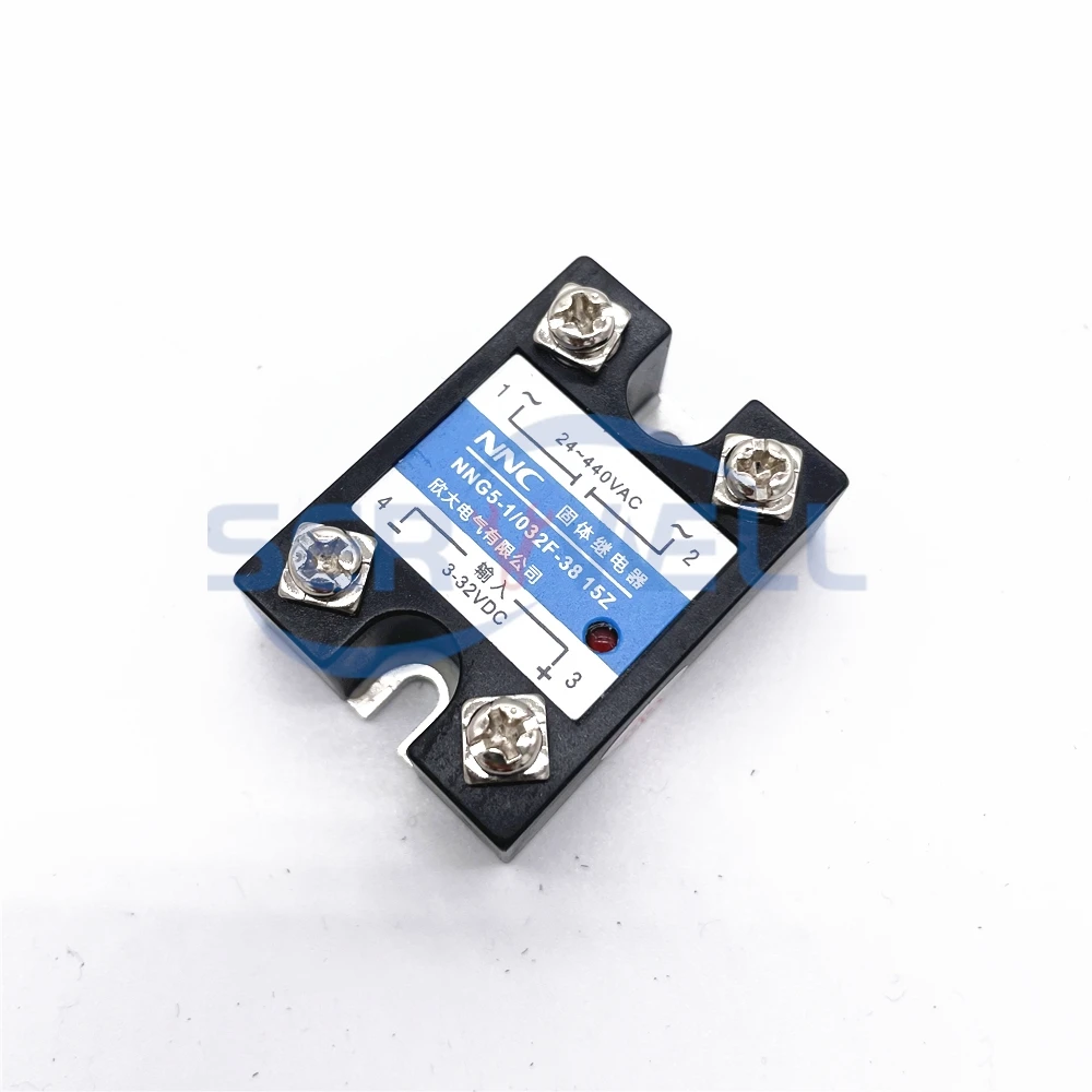 (NNG5)HHG5-1/032F-38 15Z SSR Solid State Relay 4 Screw Terminal Input 3-32V DC Output 15A 24-440V AC