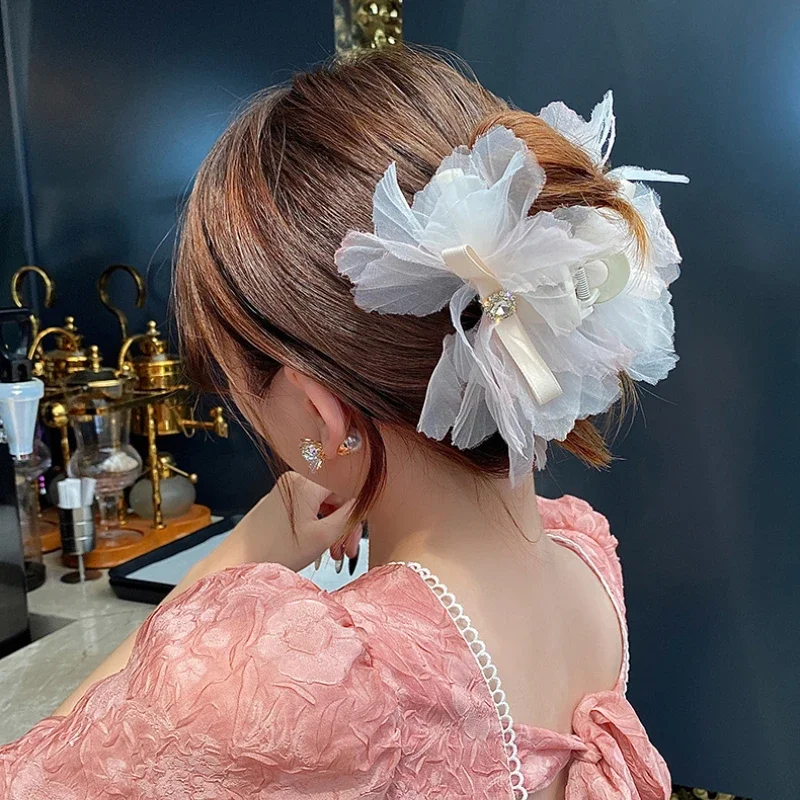 

Women Fashion Diamond Inlaid Fairy Gauze Bow Acrylic Hair Clip Korean Cute Temperament Hair Accessories Girl Heart Accessory