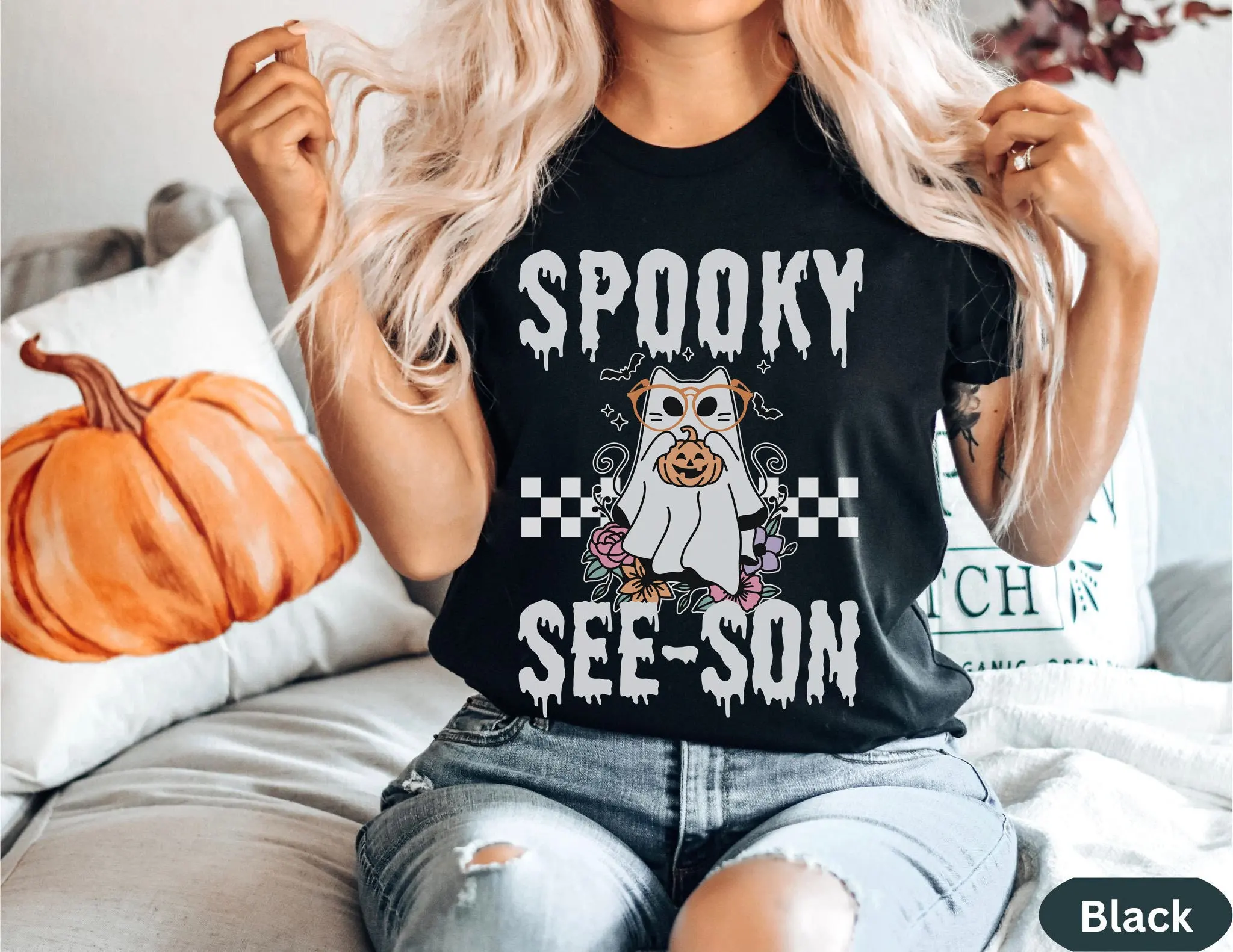 Halloween Optometry T Shirt Optometrist For Womens Spooky Season Retro Ghost Optician Assistant