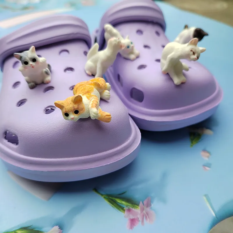 New Fashion DIY Cute Small animals Resin Shoe Charms Decoration For Child shoe Clogs DIY Parts Womens Slippers shoe Accessories