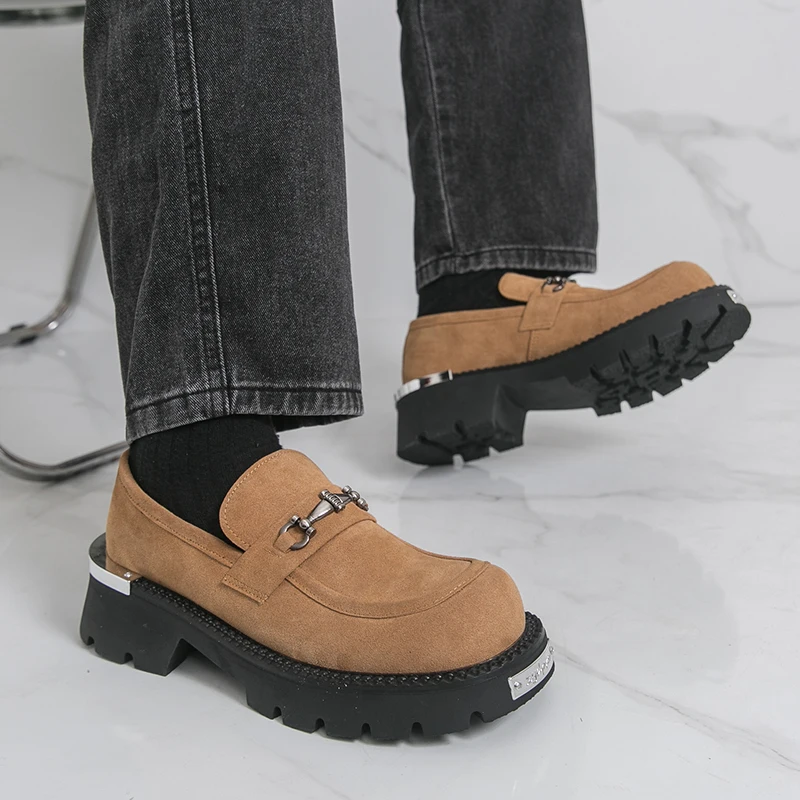 Classic Men Loafers Men One-foot Casual Thick-soled Lightweight Breathable Fashionable Brand Shoes Social Shoes Men Sizes 37-46