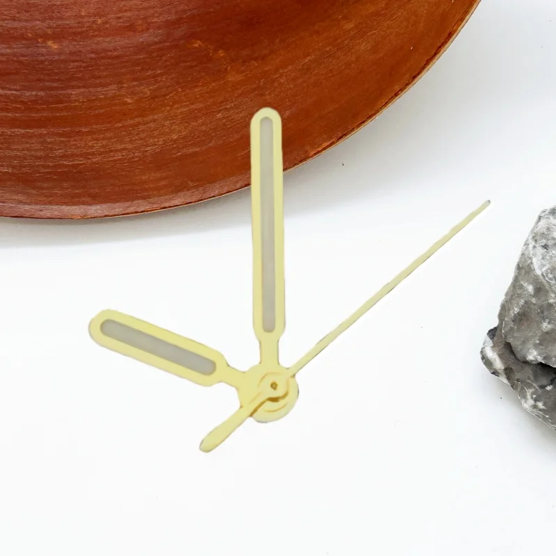 Accesorios de reloj puntero luminoso adecuado para PP NH35/NH36/NH38/NH70/NH72/4R/7S/3813/3804 manecillas de reloj de movimiento