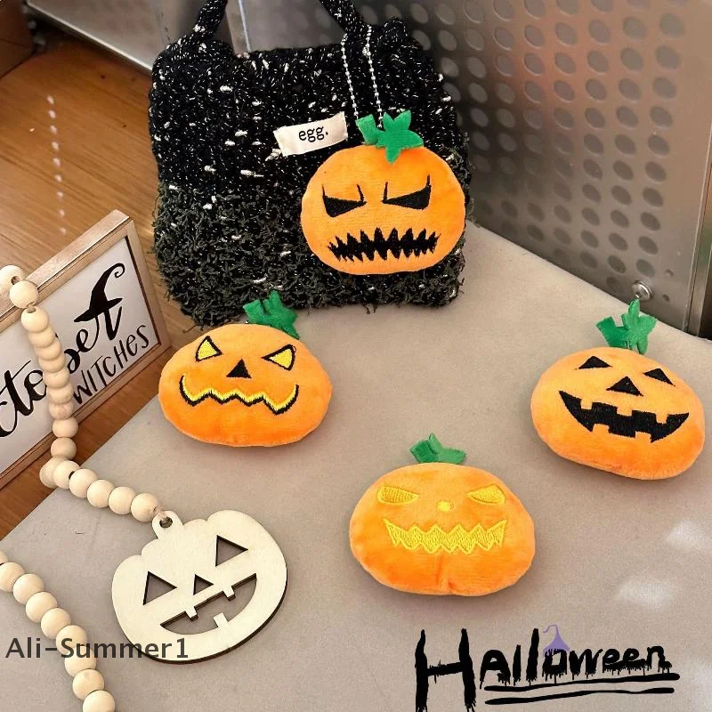 【E】かわいい漫画風ハロウィン小さなカボチャのぬいぐるみキーホルダー、バッグペンダント、キーリング、素敵な装飾アクセサリー、お祭りギフト