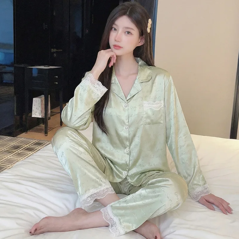 

Новый летний тонкий пижамный комплект для женщин: шелковистая пижама во французском стиле с длинными рукавами и брюками, модный домашний костюм из жаккарда
