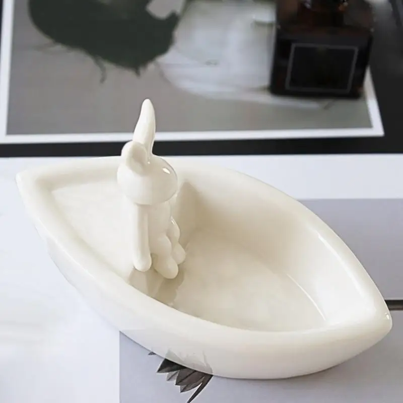 2025 Nuova Candela candela coniglio in ceramica Pasqua Candele per le camere da letto per camere da letto