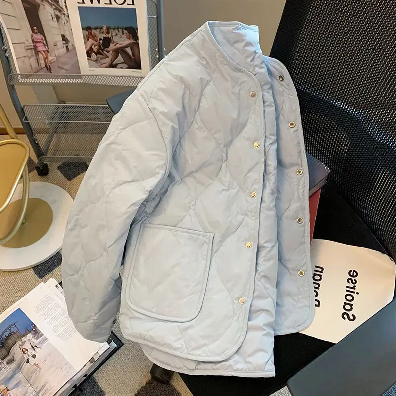 

Chanel-Style Quilted Cotton-Padded Jacket: 2025 New Winter Arrival for Women, Hot-Selling, Soft Elegant High-End Vibe, Thickened