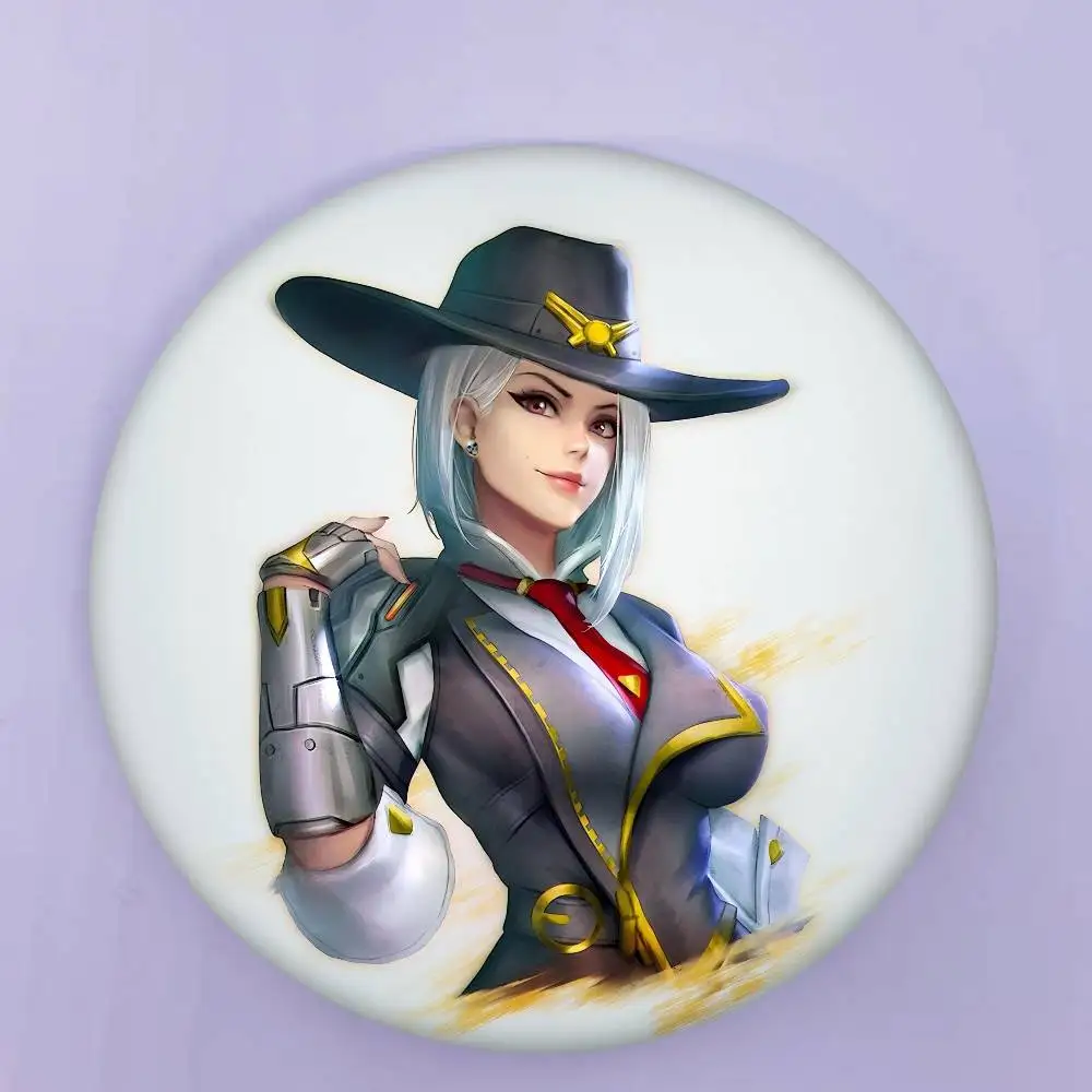لعبة Overwatch 32/44/58 مللي متر اليدوية دبوس جولة مضحك المفاجئة في دبابيس لحقيبة الظهر Cothes اكسسوارات شارة قبعة الديكور