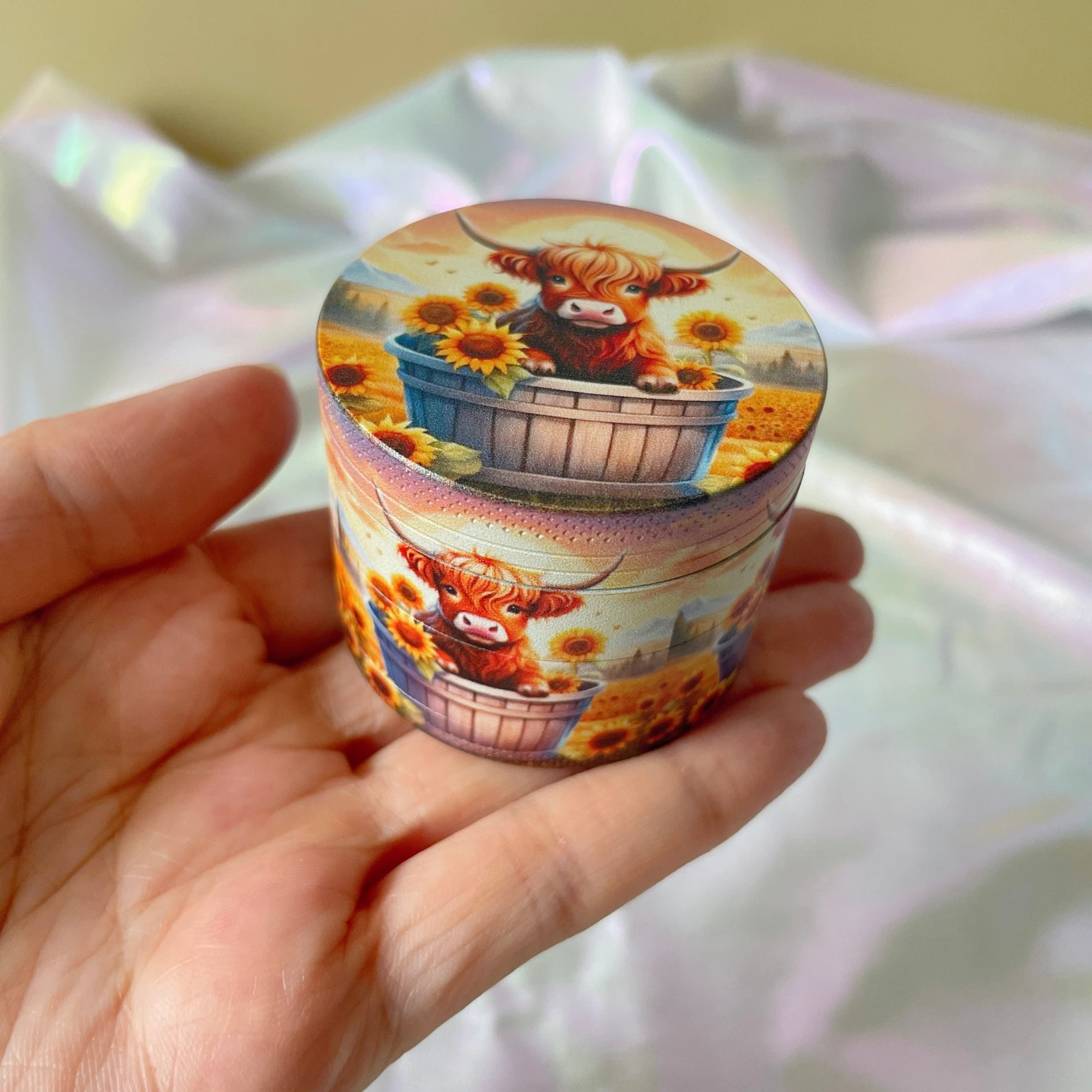 Cow with Sunflower Bed Metal Herb Grinder 50mm/2inch