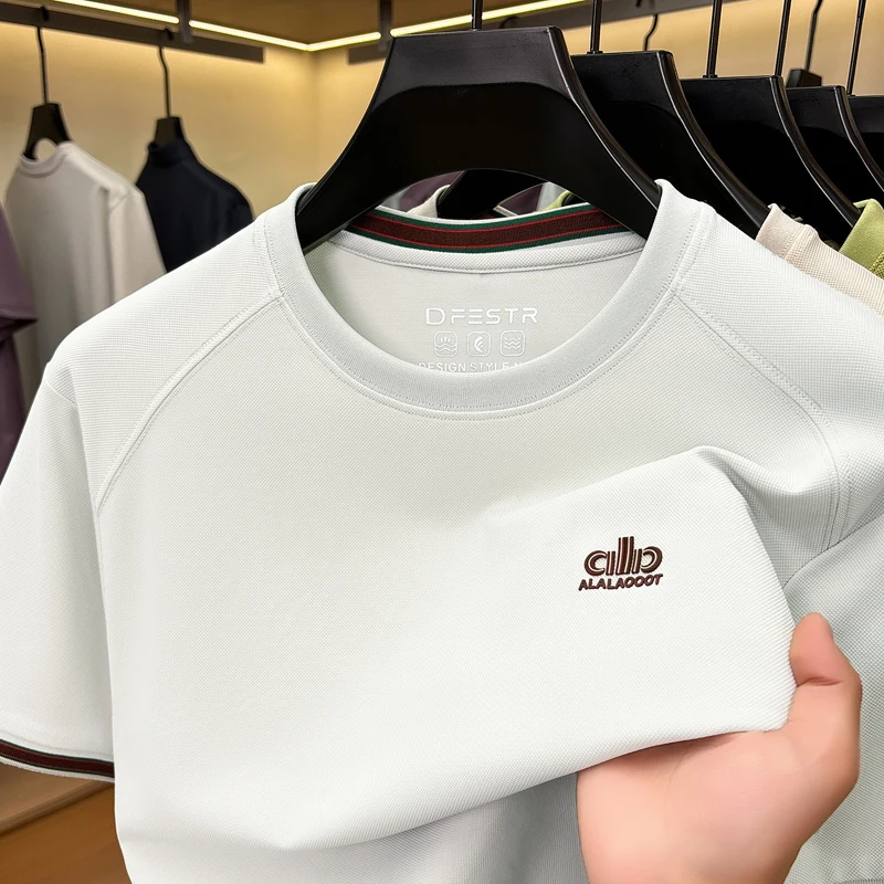 Light luxury brand short sleeve men's T-shirt high-quality letter embossed new round neck fashion breathable casual summer top