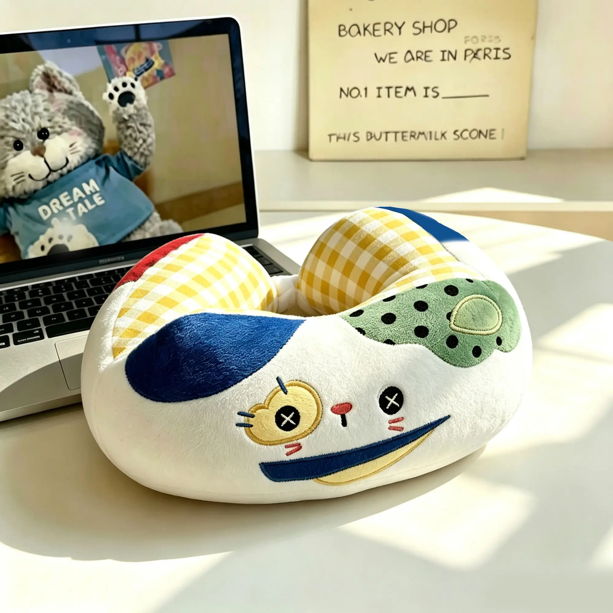 Patchwork Plaid Cat Hump U Shaped Travel Pillow Portable Neck Support Nap Cushion for Train Travel Student