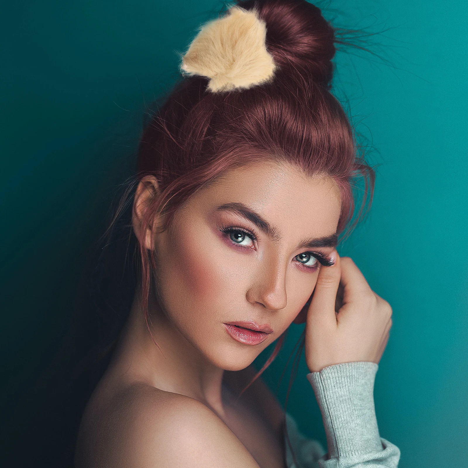 

16pcs Artificial Balls Hairball Decorative Adornments DIY Jewelry Prop Headwear Accessories Clothing Decor Fuzzy naments