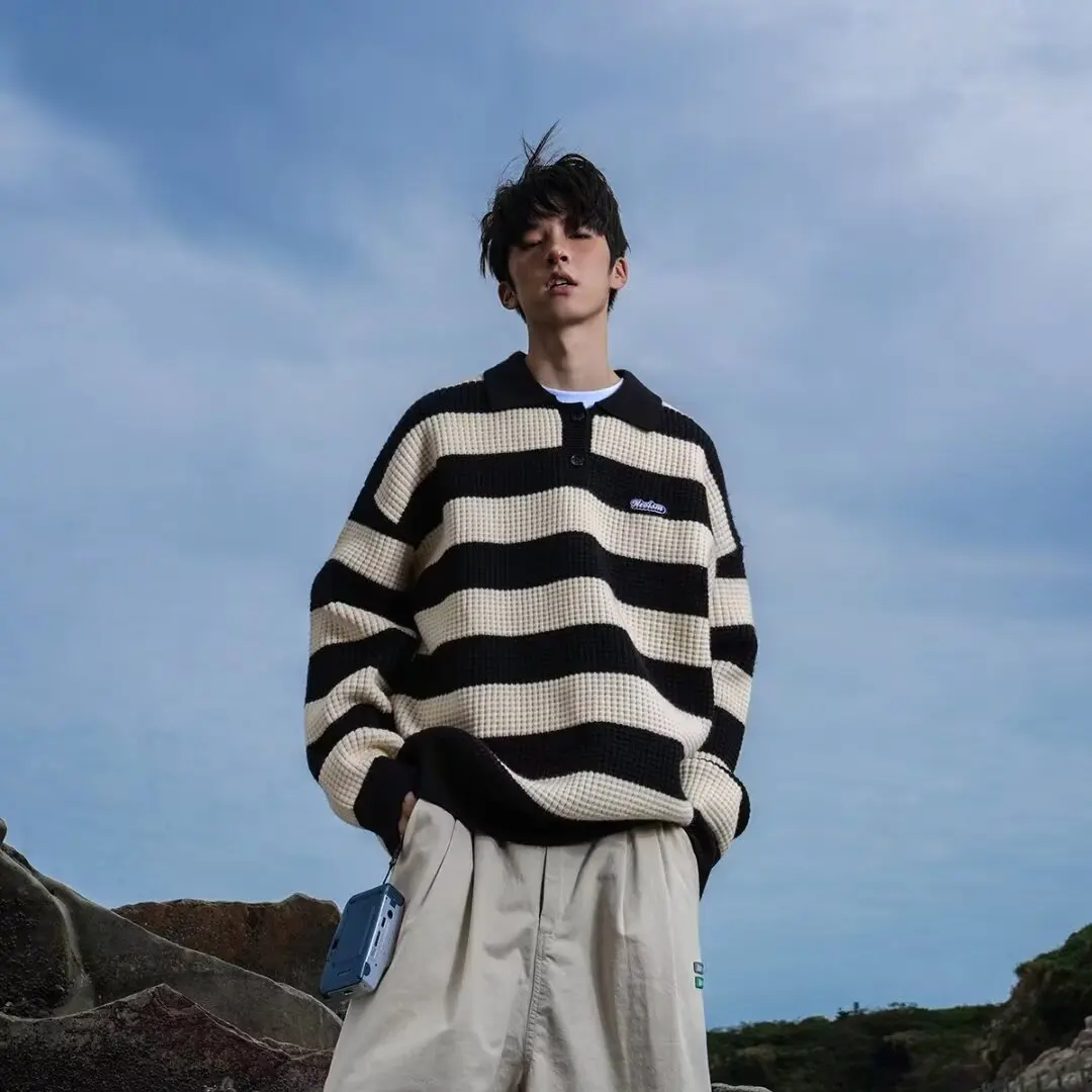 

Японский свободный мужской вязаный свитер в полоску с воротником, повседневный, универсальный, удобный, высококачественный трикотаж