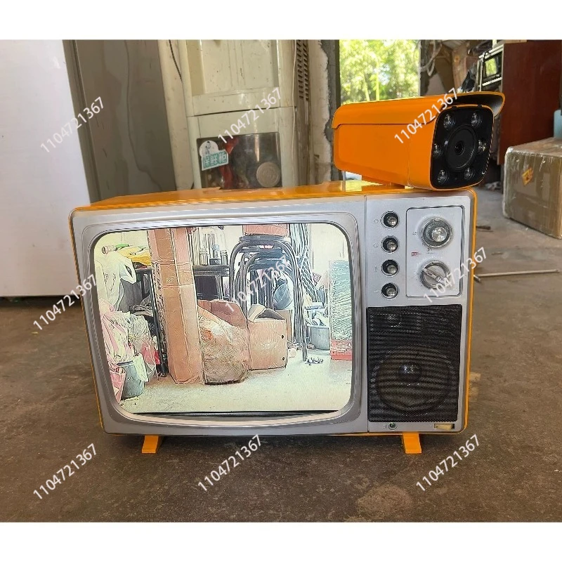 80 old black and white TV changed to LCD screen to play the exhibition scene layout connected to the camera wedding photo clock