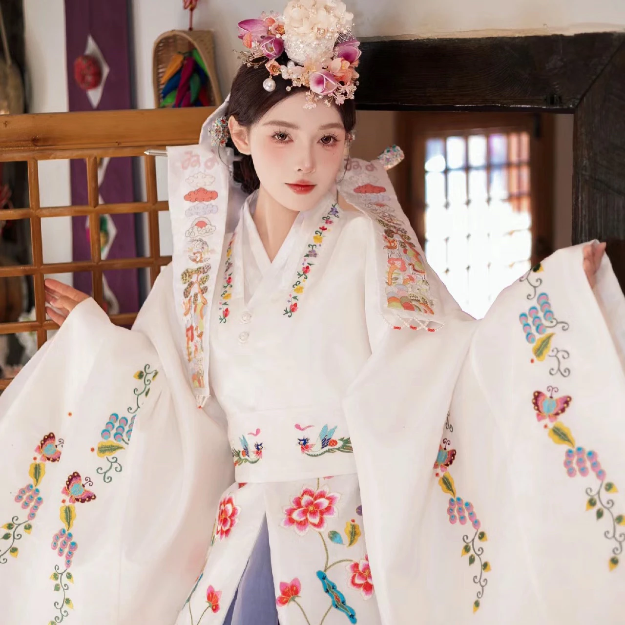 New Korean Embroidery Wedding Dress for Travel Photography hanbok Palace Costume Yanbian Korean Wedding Dress, Princess Yanji