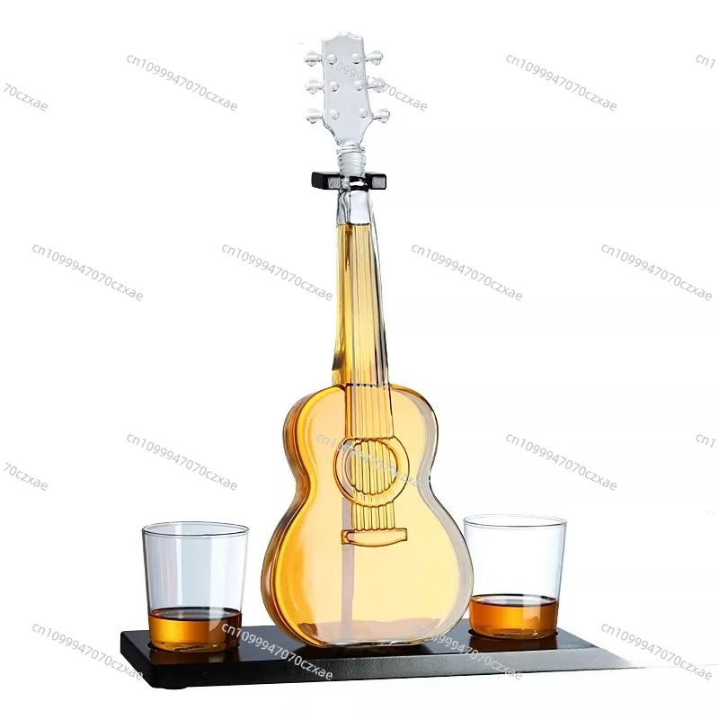 

High Borosilicate Glass Guitar Decanter, Creative Glass Ornament