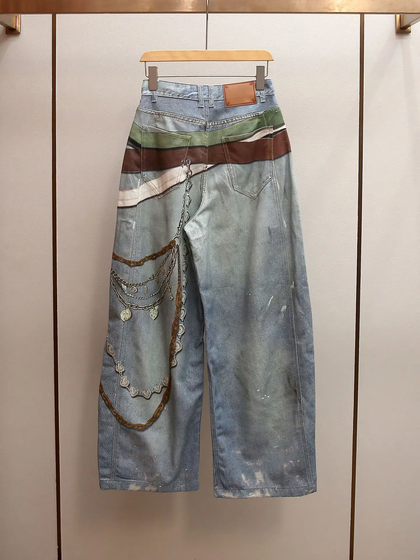 High-end Women's Clothing Spring New Locomotive Style Spice Girl Design Sense Printing A Word High Waist Jeans Women